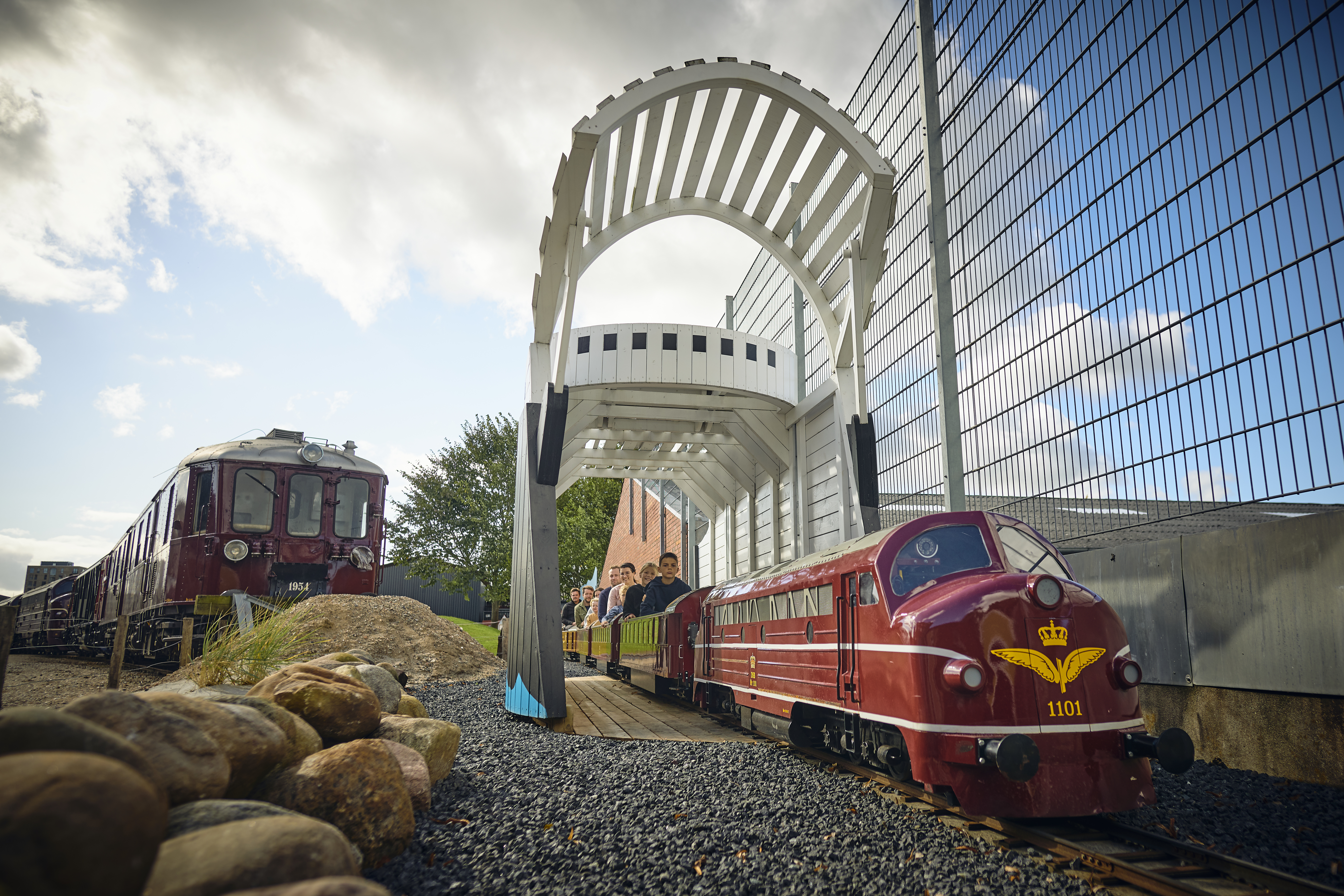 I oplever også en Storbælts-færge, når minitoget kører rundt på museets område. 